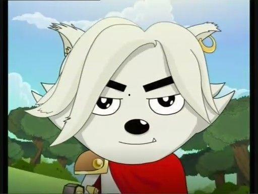 羊羊与外婆娱乐吃瓜,共享温馨家庭时光